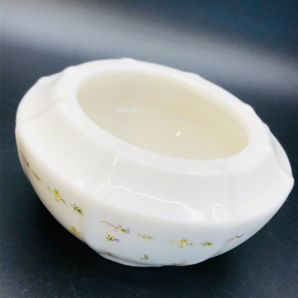 Vintage 50s Pastel Floral Porcelain Candy Sugar Bowl, Scalloped Edges - Picture 6 of 11